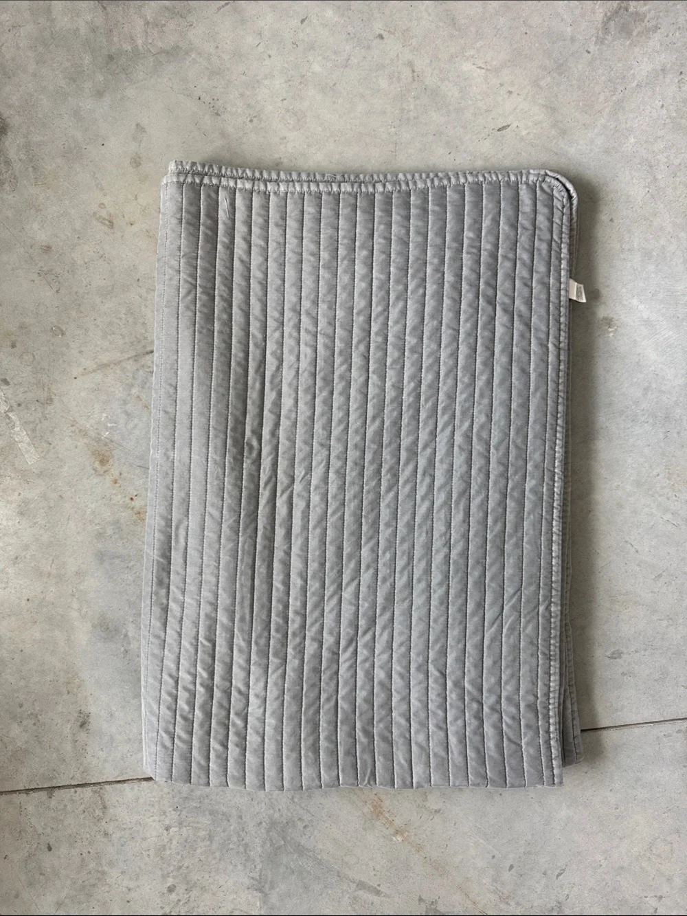 Project 62 Light Gray Twin/Twin XL Quilt